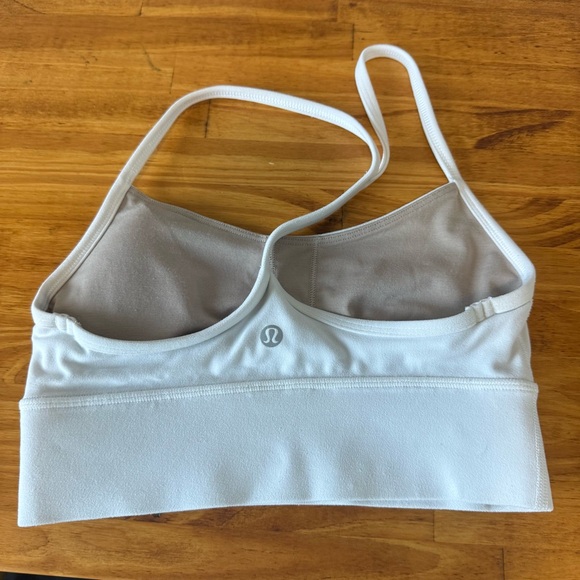 Lululemon Flow Y Bra Long Line Nulu White Sports Bra Size 2 - Picture 3 of 5